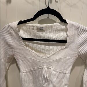 Wilfred Ivory Scalloped Knit Top